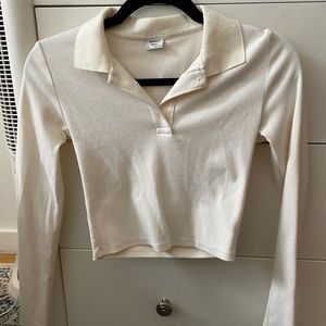 Aritzia Sunday Best Crop Sweater